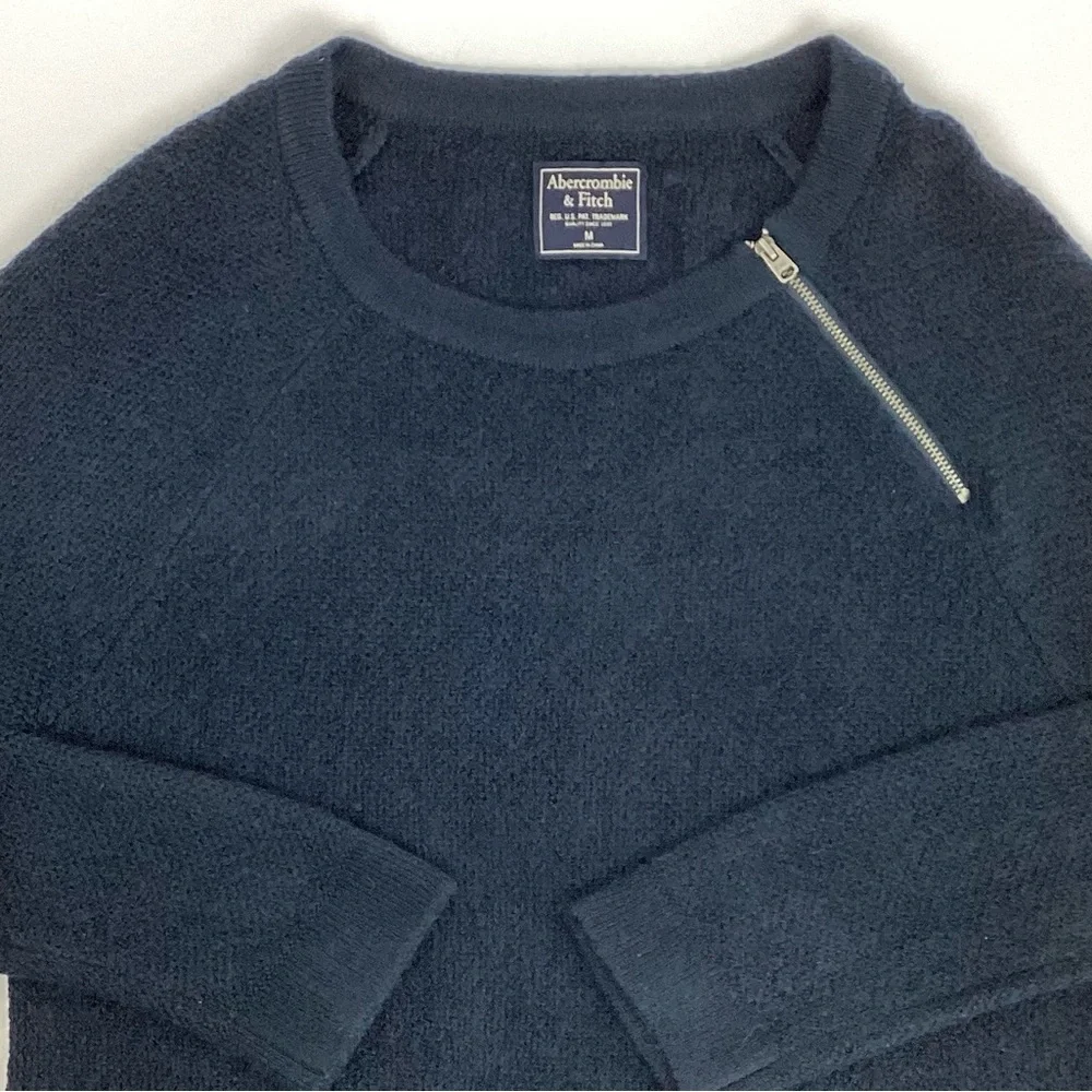 Abercrombie & Fitch size medium